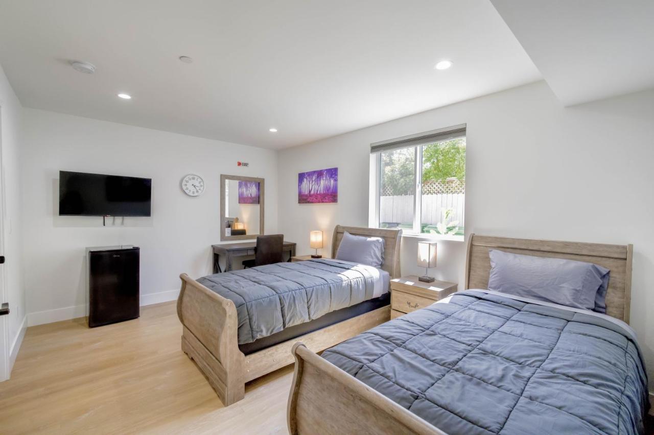 Modern Apartment In Studio City ลอสแอนเจลิส ภายนอก รูปภาพ