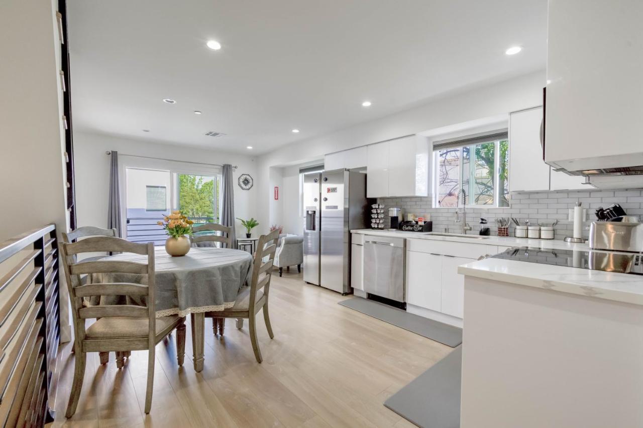 Modern Apartment In Studio City ลอสแอนเจลิส ภายนอก รูปภาพ
