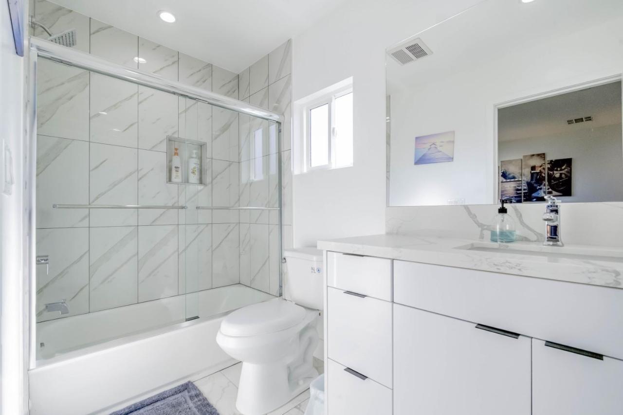 Modern Apartment In Studio City ลอสแอนเจลิส ภายนอก รูปภาพ