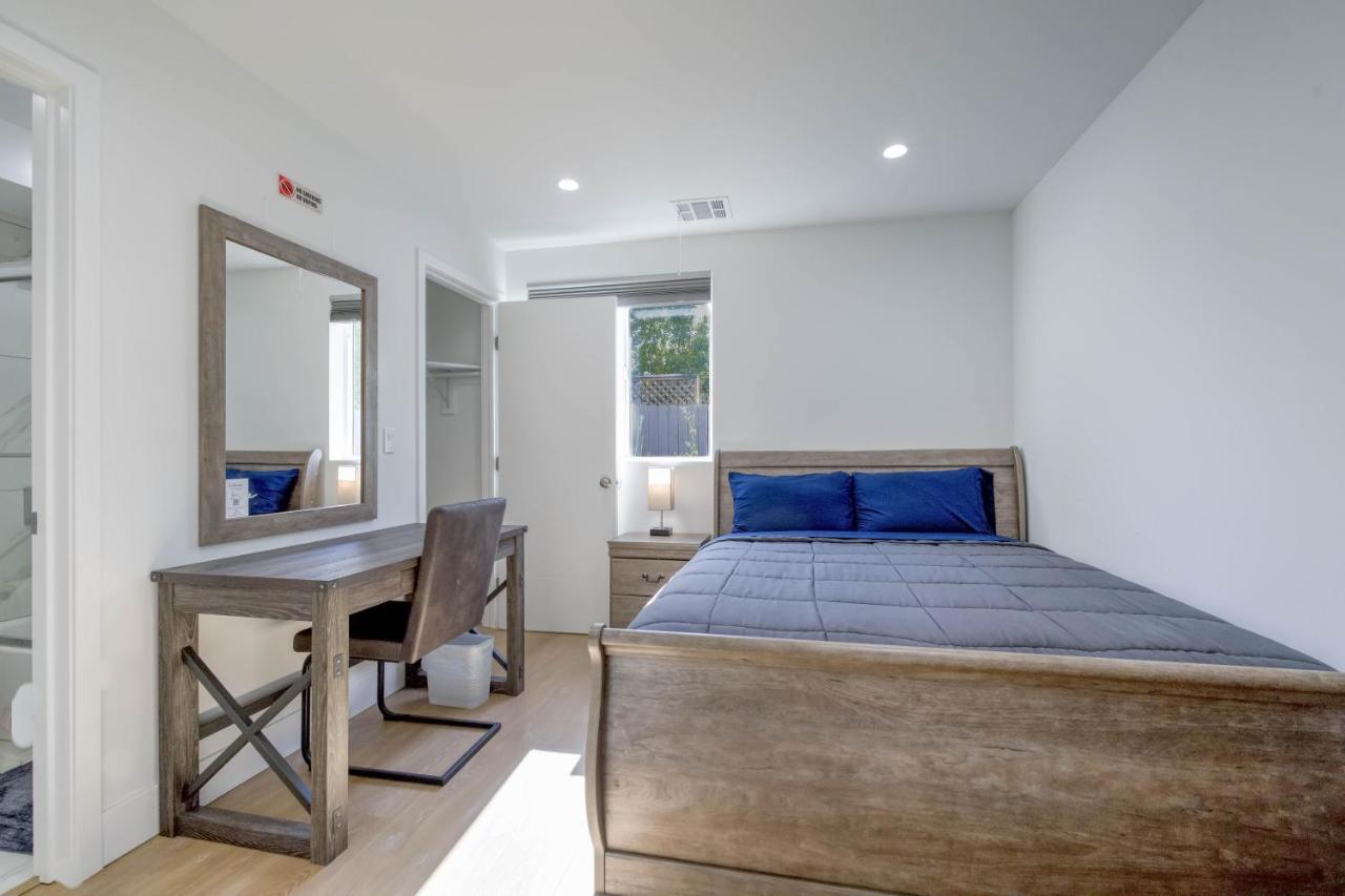 Modern Apartment In Studio City ลอสแอนเจลิส ภายนอก รูปภาพ