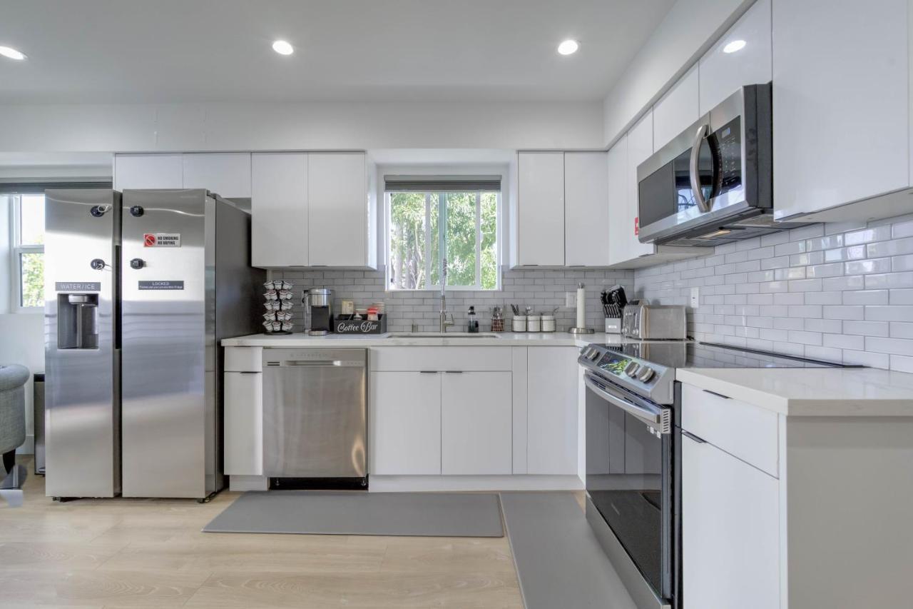 Modern Apartment In Studio City ลอสแอนเจลิส ภายนอก รูปภาพ
